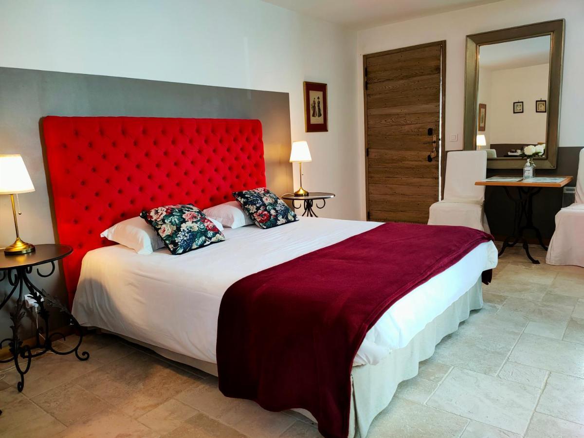 Le Clos Bel Ami Chambre D'Hotes Avec Piscine Bec-de-Mortagne Εξωτερικό φωτογραφία
